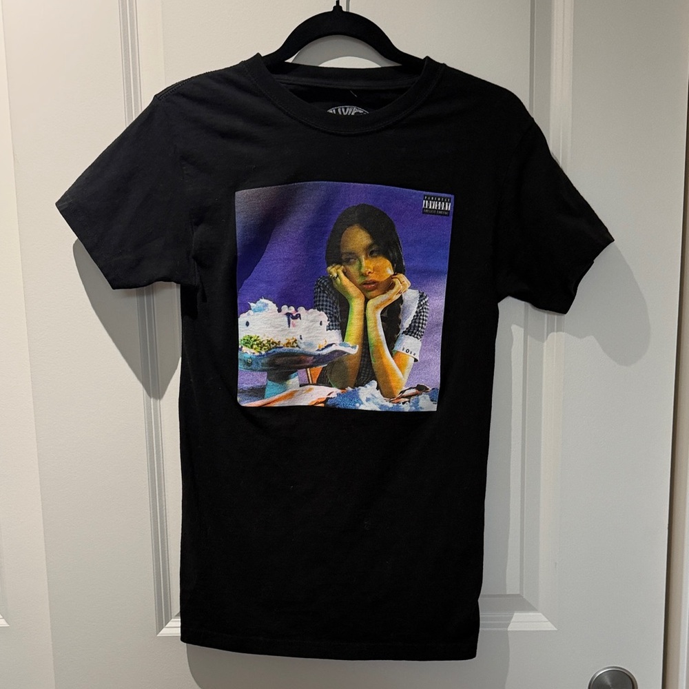 Olivia Rodrigo Black Graphic Tee